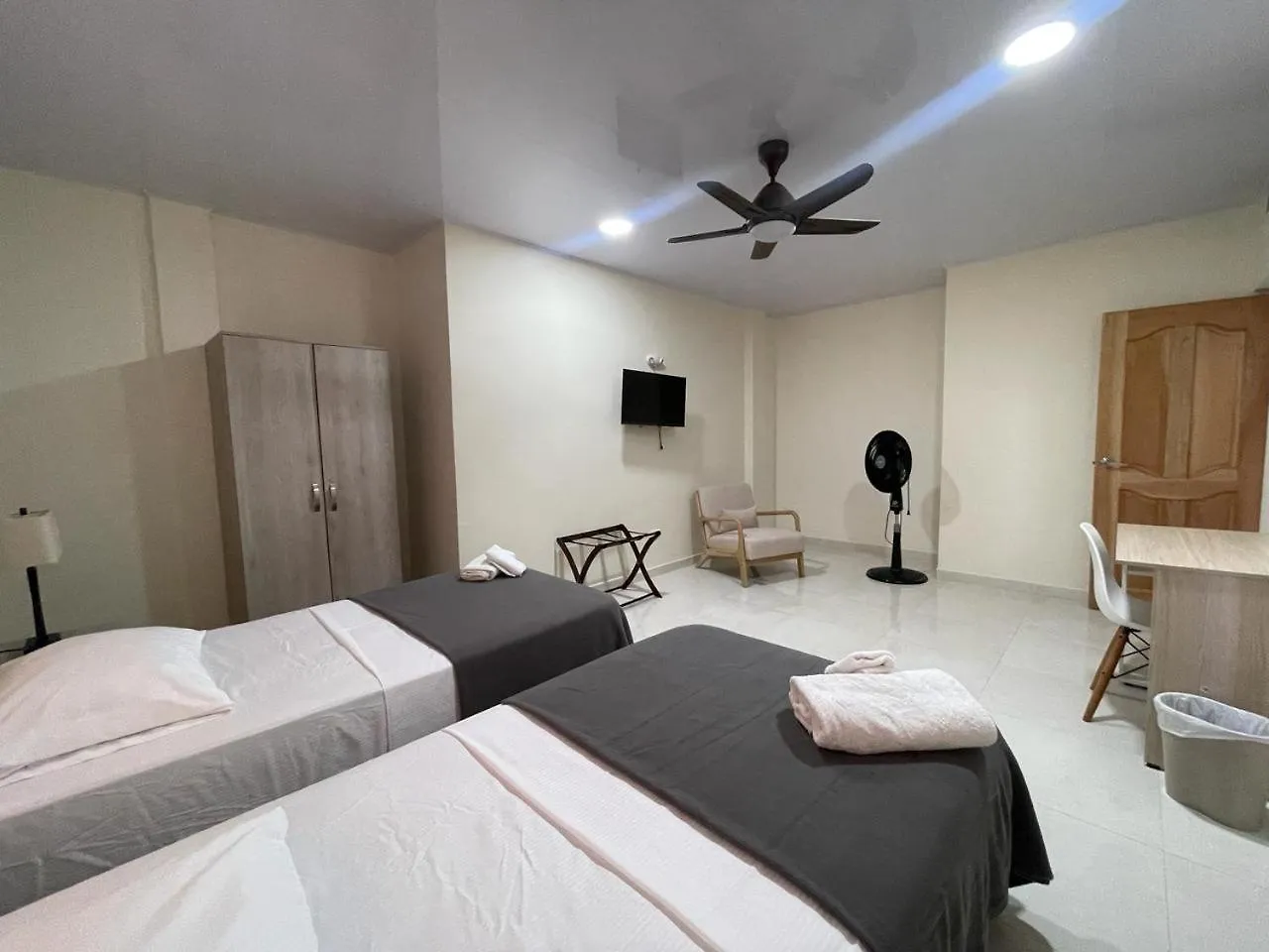 Alka'S Paradise Guest House And Lodging San Andres  Bed & Breakfast