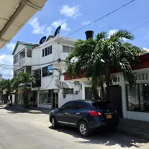 Edificio Aguila San Andres (San Andres and Providencia Islands)